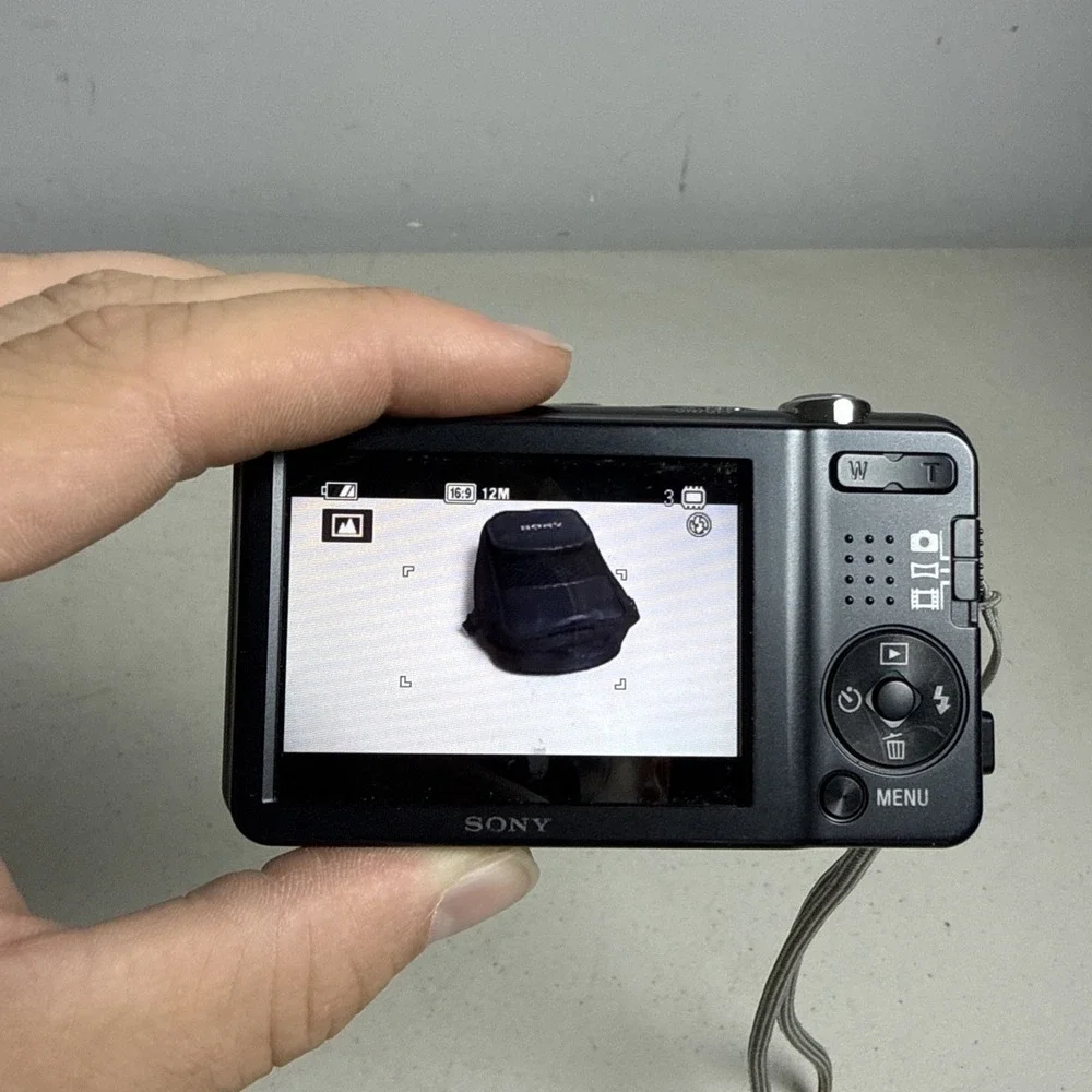 Sony Cyber-shot DSC-W710 Silver Digital Camera 16.1MP 5x Zoom w/ Battery & Bag